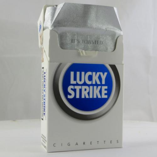 Lucky Strike Indonesia W1 03  TPackSS: Tobacco Pack Surveillance